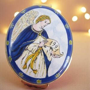 Crummles Enamel Trinket Box 1991 BLUE ANGEL Angels